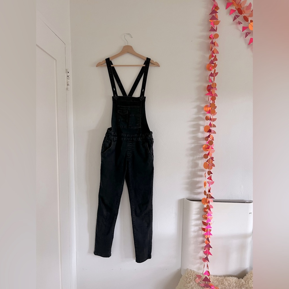 Free people stretchy Jean overalls